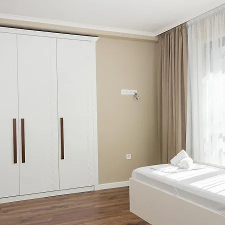 2bd In The Heart Of With Parking - Gold By Flat Mаnаger Apartamento *