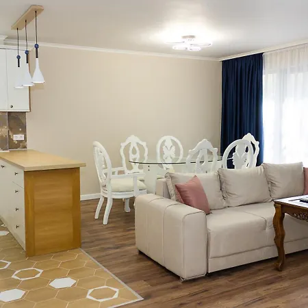 2bd In The Heart Of With Parking - Gold By Flat Mаnаger Apartamento *